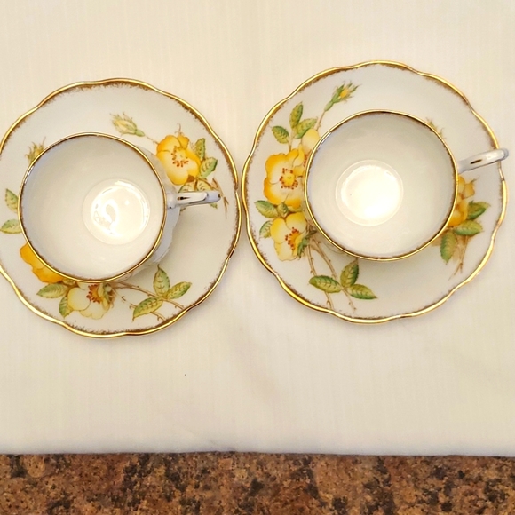 Tea-for-2! Vintage Royal Albert Bone China - Picture 3 of 3